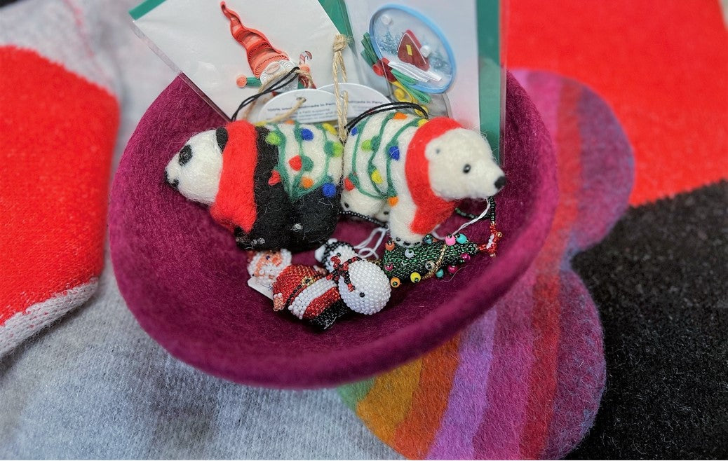 Christmas Gifts That Give Back